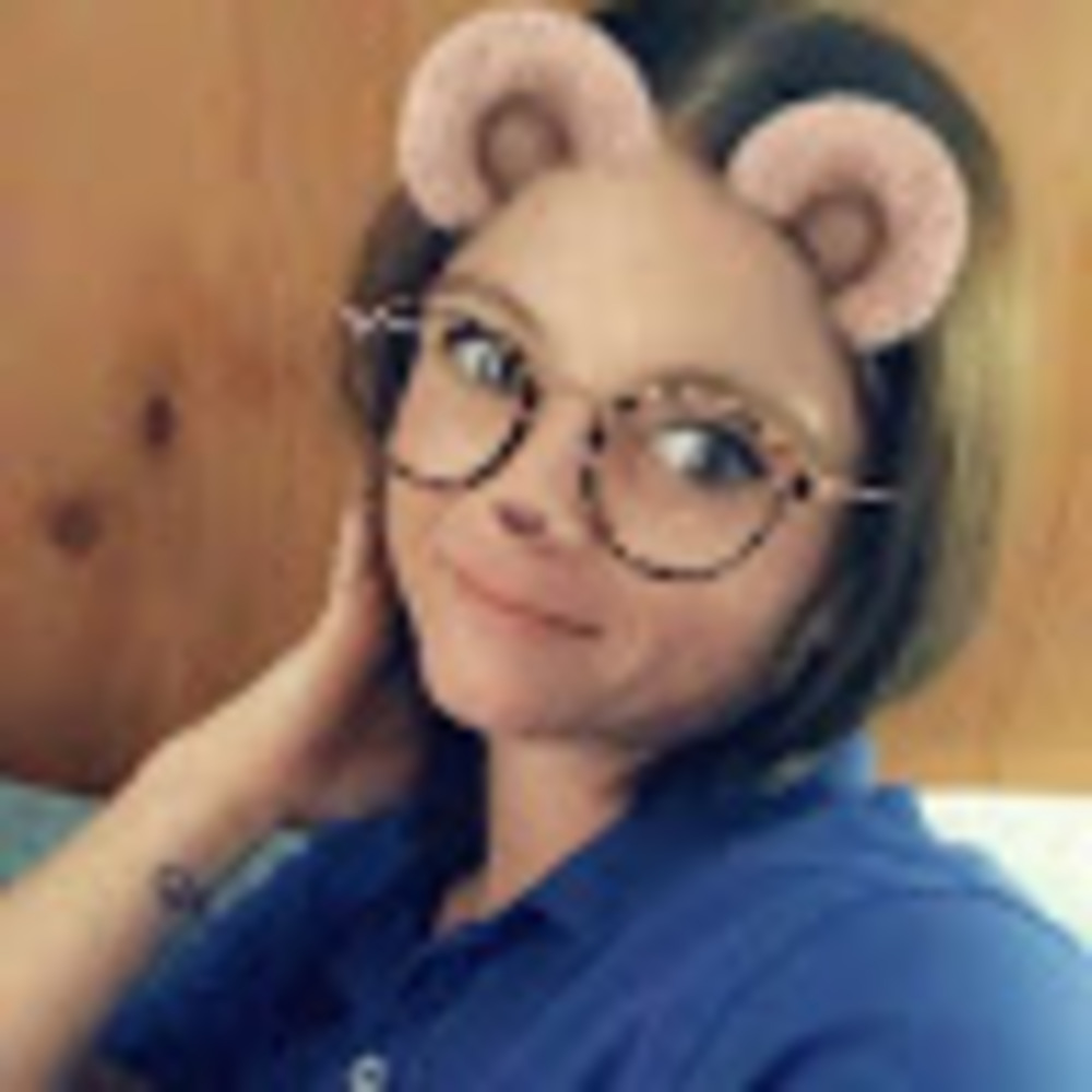 Meet your Posher, Victoria ann